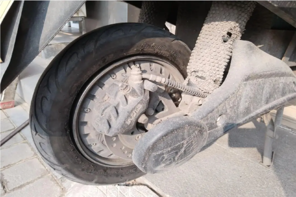 梧州市电动车补胎换胎